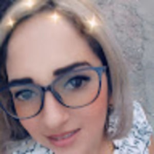 Meet your Posher, Stefany